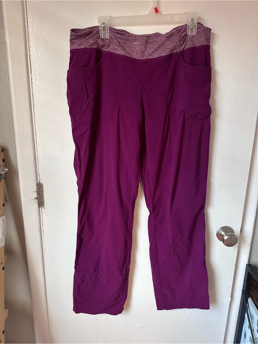 Women’s Mountain Hardwear Stretch Active Pants in Raspberry.